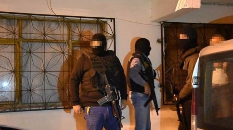 İzmir’de özel harekattan PKK’ya operasyon