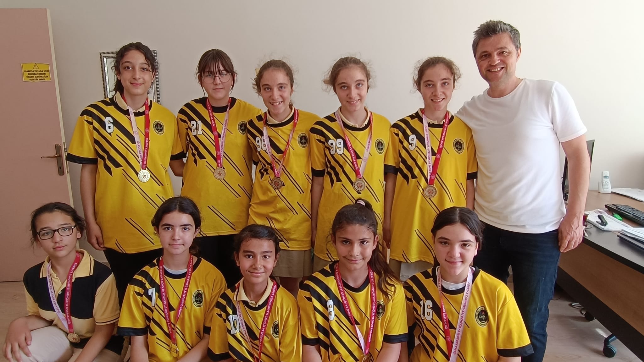 Torbalı’nın küçük kızları Türkiye Finalinde       