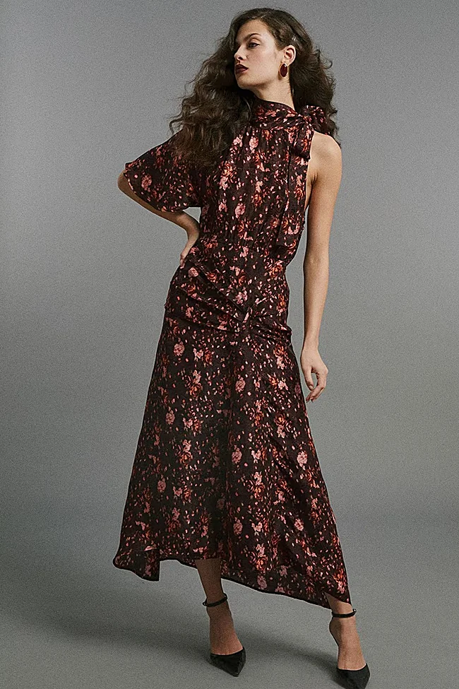 Vestido estampado de Sfera (69,99 euros)